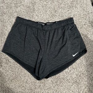 Nike athletic shorts size 1X